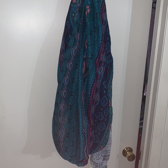 Lot of 6 lightweight infinity scarves - Picture 5 of 6